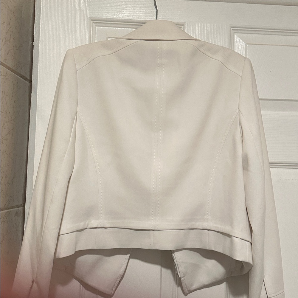 White & Black Crop Women’s White Jacket - Picture 4 of 4